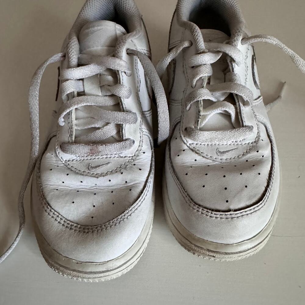 Nike Air Force AF-1 Low Kids 10C Athletic Shoe White Lace Up Sneaker 314193-117 - Picture 3 of 7